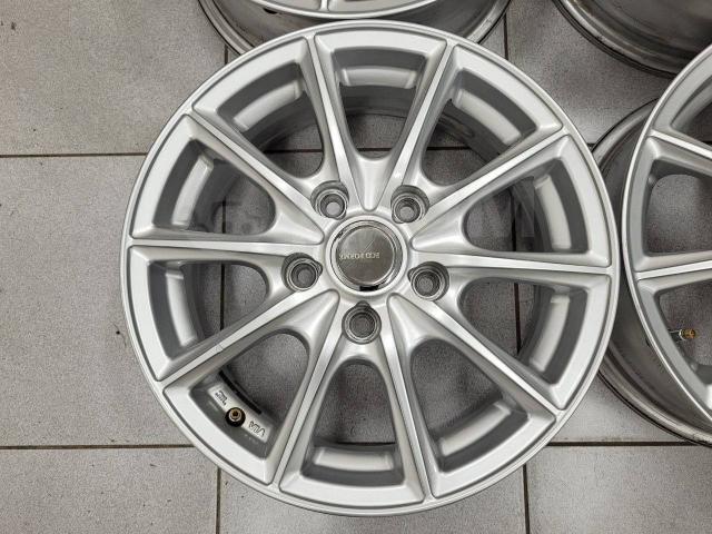 Оригинальные Bridgestone Eco Form 15" 6j et+45 (5*114.3) цо73.1мм