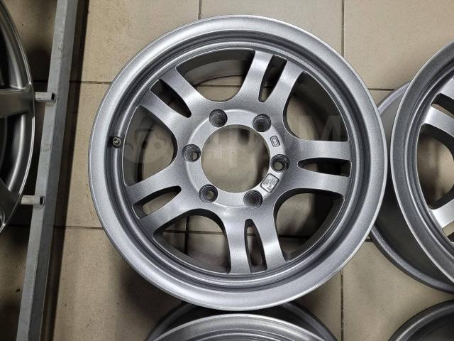 Красивые литые диски Weds 16" 7jj (6*139.7) et+35 цо110.1мм