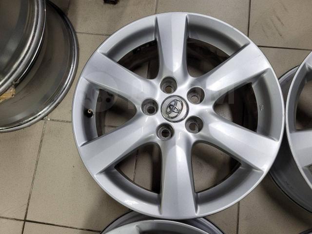 Оригинальные 17" Toyota Rav4 (5*114.3) 7j et+45 цо60.1мм