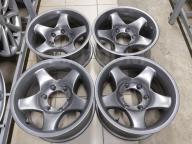 Оригинальные красавцы Bridgestone на 16" 8jj (6*139.7) et0 цо110.1мм
