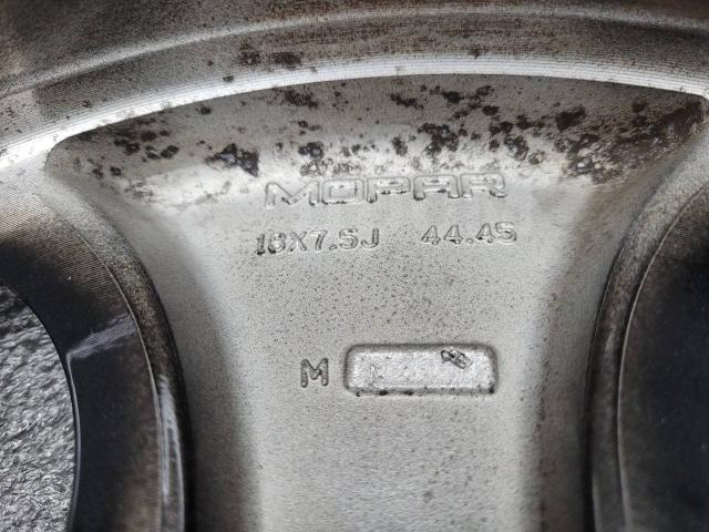 Оригинальные Jeep Wrangler 18" 7.5j (5*127) et+44,45 цо71.5мм
