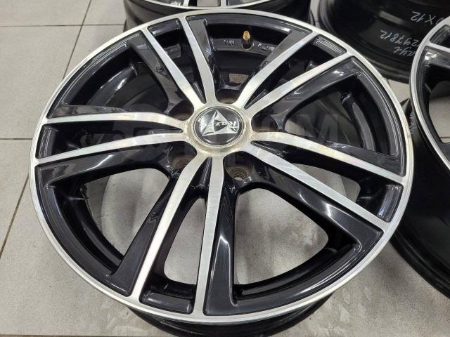 Красивые 16" Razec (5*114.3) 6.5j ет+45 цо73.1мм Rozest