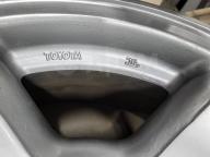Оригинальные Toyota Surf 16" 7jj (6*139.7) et+15 цо106.1мм