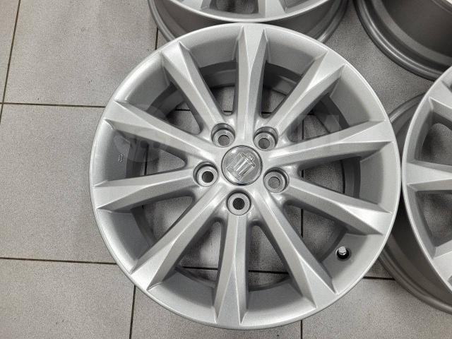 Оригинальные 17" Toyota Crown 7j et+45 (5*114.3) цо60.1мм (Япония)