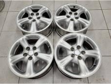 Оригинальные Toyota на 15" (5*100) 6jj et+39 цо54.1мм