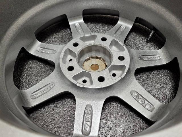 Красивые Dunlop ProV7 15" (5*114.3) 6j et+50 цо73.1мм