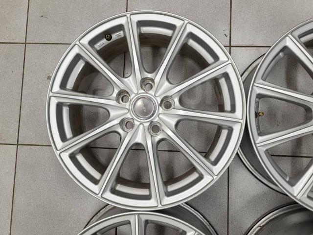 Оригинальные Bridgestone Eco Form/Тойота 17" 7j et+45 (5*114.3) цо60.1 Toyota