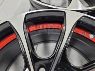 Красивые новые Sakura Wheels 15" 7j (4*100/4*114.3) et+35 цо73.1мм