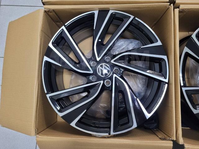 Новые! в наличии! 19" Volkswagen/Audi/Skoda (5*112) 8.5j ет+45 цо57.1