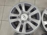 Оригинальные 17" Тойота Лендкрузер 200/100 (5*150) 8j ет+60 цо110.1мм Toyota