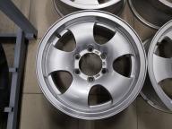 Красавцы Bridgestone на 16" 7jj (6*139.7) et+8 цо110.1мм