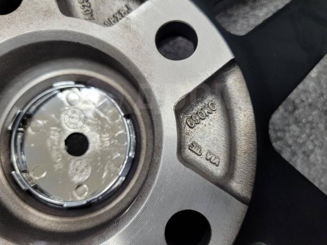 Новые! Легкие! Прочные! 18" Vossen (5*114.3) 8j ет+38 цо73.1мм