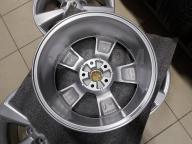 Оригинальные литые диски Nissan 17" 6.5j et+40 (5*114.3) цо66.1мм