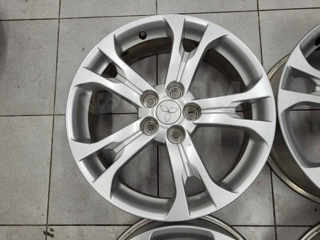 Оригинальные Mitsubishi (Enkei, m.a.t) 18" (5*114.3) 7jj et+38 цо67.1