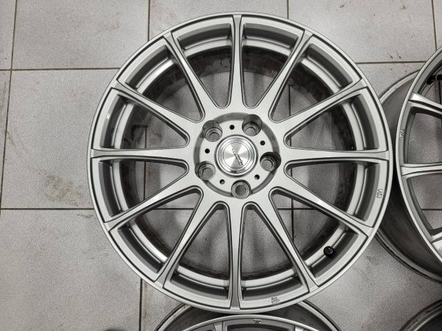 Оригинальные 18" Weds Ravrion (Toyota) (5*114.3) 7.5j et+35 цо60.1мм