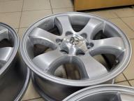 Оригинальные Toyota Prado120 на 17" 7.5jj et+30 (6*139.7) цо106.1мм