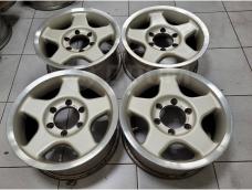 Оригинальные 4x4 Engineering 16" 7j (6*139.7) et+26 цо110.1мм