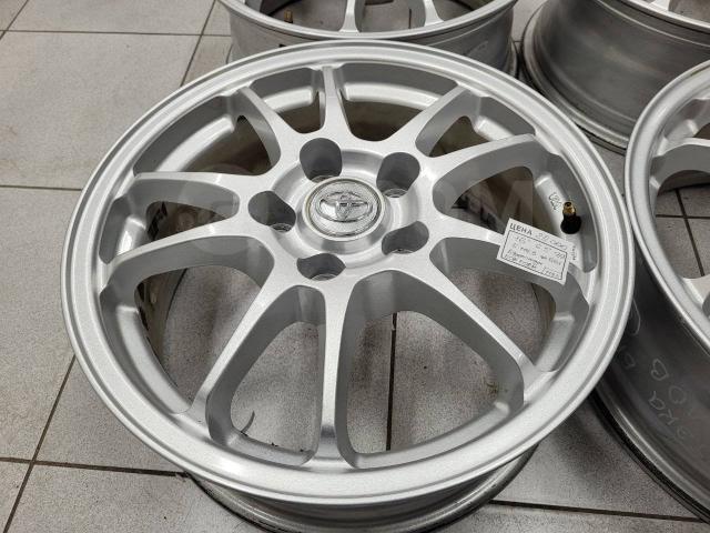 Оригинальные Toyota/Bridgestone 16" (5*114.3) 6.5j et+39 цо60.1мм