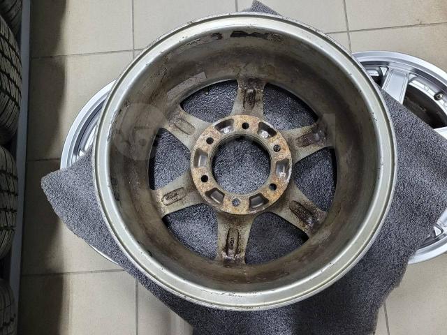 Красавцы Blows на 16" 7jj (6*139.7) et+10 цо110.1мм