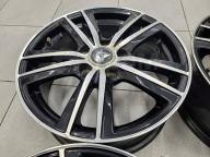 Красивые 16" Razec (5*114.3) 6.5j ет+45 цо73.1мм Rozest