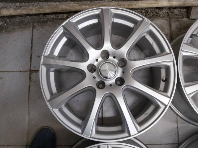 Красивые Dunlop Dufact 17" (5*114.3) 7j et+38 цо73.1мм