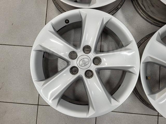 Оригинальные 17" Toyota Rav4 (5*114.3) 7j et+39 цо60.1мм