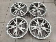 Оригинальные 15" Toyota prius30 6j et+45 (5*100) цо54.1мм
