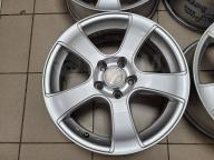 Красивые Bridgestone Violento 17" (5*114.3) 7j et+38 цо73.1мм