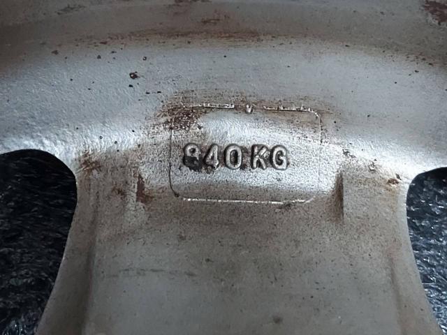 Красавцы EMR Product 16" 8jj (6*139.7) et0 цо110.1мм