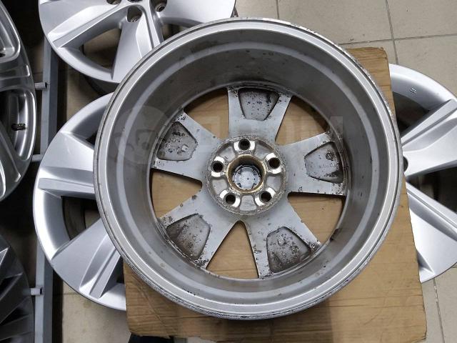 Оригинальные Тойота RAV4/Хариер на 17" (5*114.3) 7j et+39 цо60.1мм Toyota