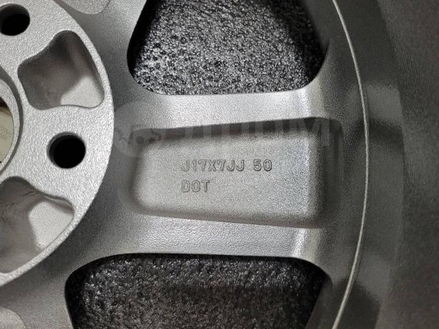 Оригинальные литые диски Мазда 17" 7j et+50 (5*114.3) цо67.1мм