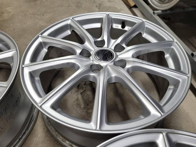 Оригинальные Bridgestone Eco Form 17" (5*114.3) 7j et+45 цо60.1мм