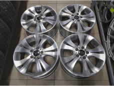 Красавцы 17" Inter Milano Voltec (5*114.3) 7j et+53 цо73.1мм
