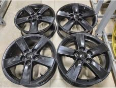 Красавцы черный глянец для Mitsubishi 16" (5*114.3)6.5j et+46 цо67.1мм