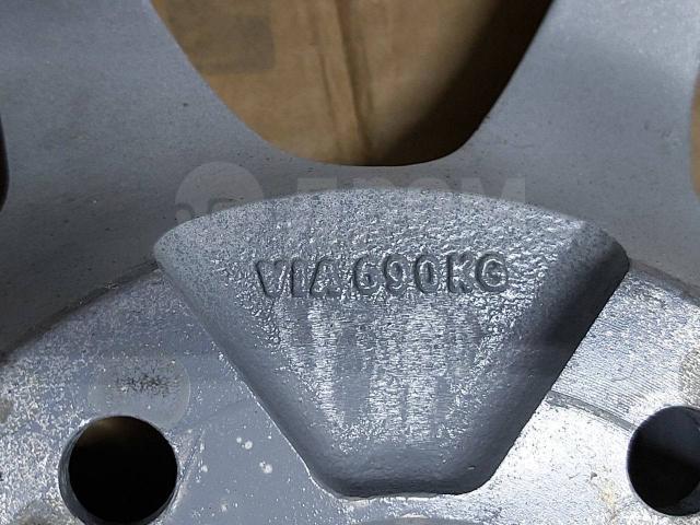 Оригинальные Bridgestone Eco Form 17" (5*114.3) 7j et+45 цо73.1мм