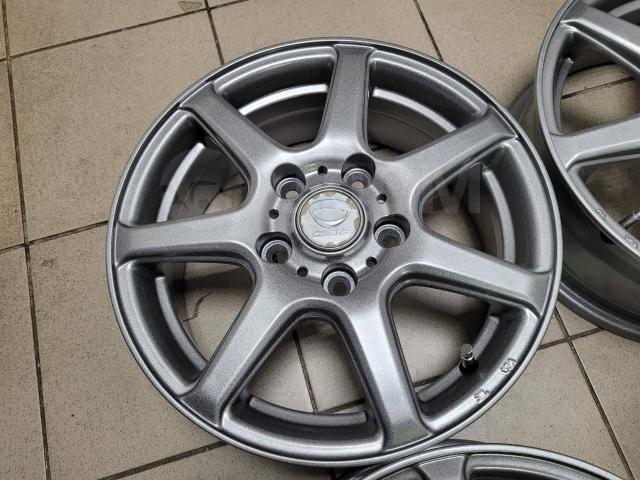 Красивые Dunlop ProV7 15" (5*114.3) 6j et+50 цо73.1мм