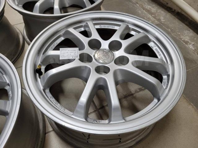 Оригинальные 15" Тойота (5*100) 6.5j et+40 цо54.1мм Toyota