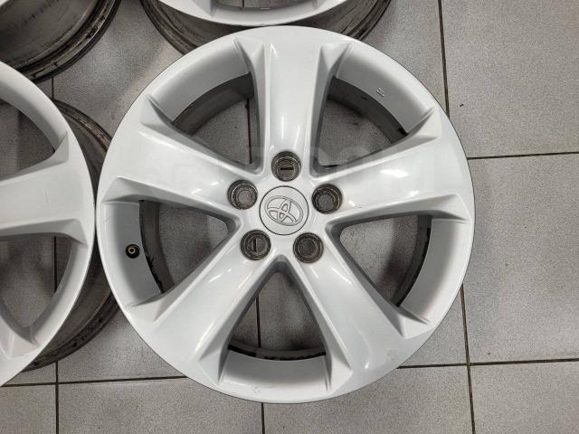 Оригинальные 17" Toyota Rav4 (5*114.3) 7j et+39 цо60.1мм