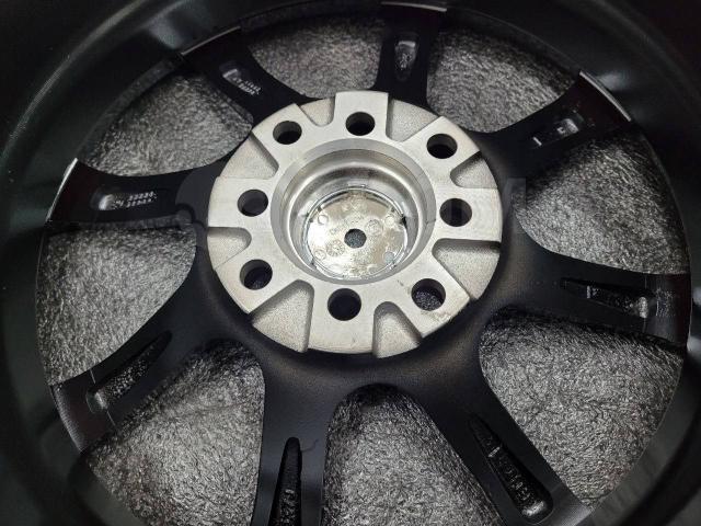 Красивые новые Sakura Wheels 15" 7j (4*100/4*114.3) et+35 цо73.1мм
