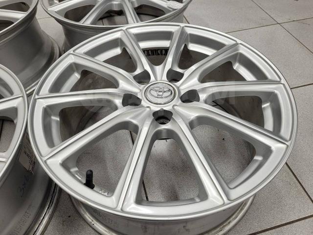 Оригинальные Toyota/Bridgestone 17" (5*114.3) 7j et+45 цо60.1мм