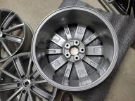 Красавцы SsangYong 17" (5*112) 7j ет+43 цо66.6мм
