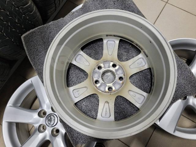 Оригинальные Toyota Rav4 17" 7j et+45 (5*114.3) цо60.1мм